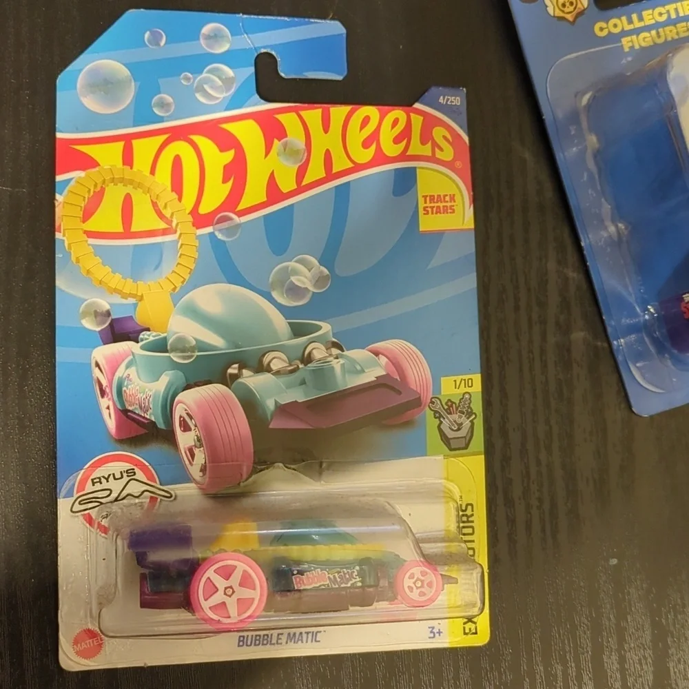 Mattel Hot Wheels Blue and Pink Racing Car